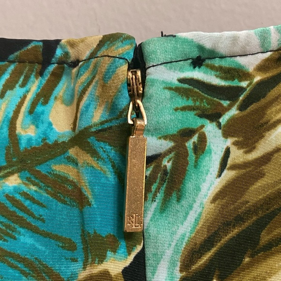 Lauren Ralph Lauren Palm Fronds Tropical Print Jumpsuit, Size 14 - Picture 15 of 16